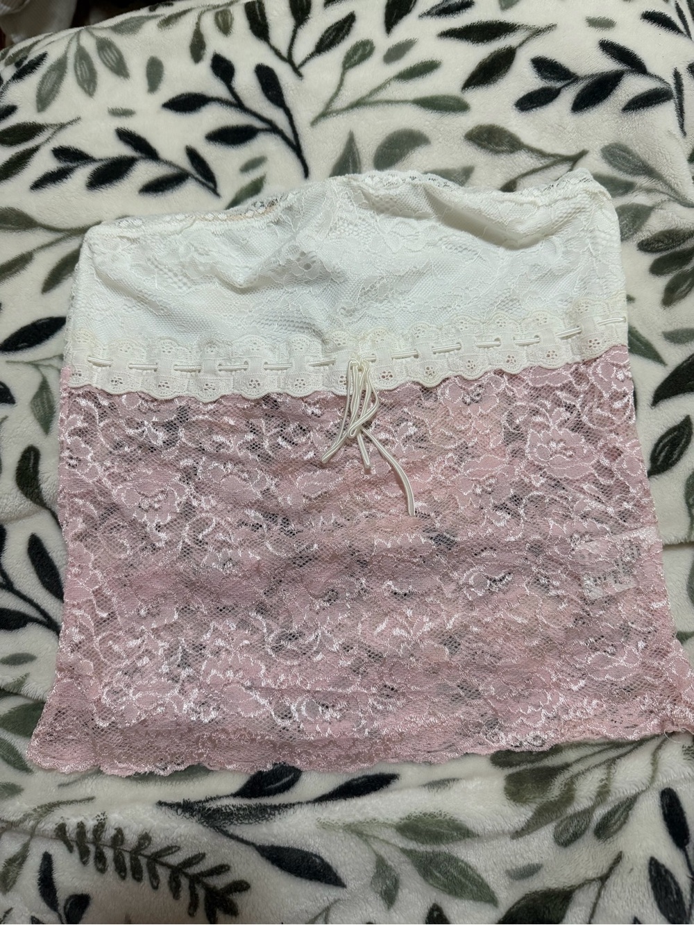 Lace Strapless Bandeau Tube Top - White & Blush Pink
